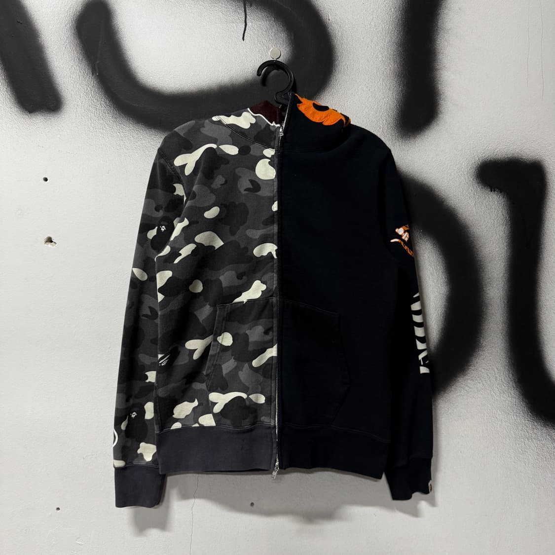 정품 베이프 시티카모 타이거 에이프 아수라 풀 집업 후디 상품이미지2