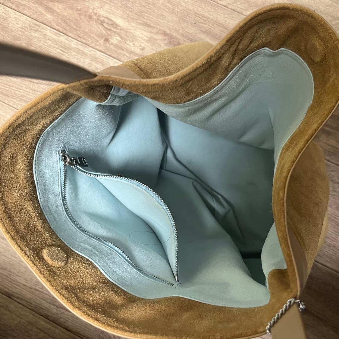 미닛뮤트 토보 라지 샌드 스웨이드 상품이미지4