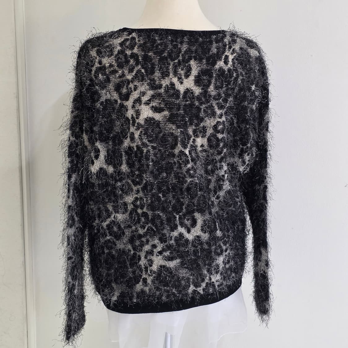 오네갸루 호피레오파드 긴팔털실니트 상품이미지3