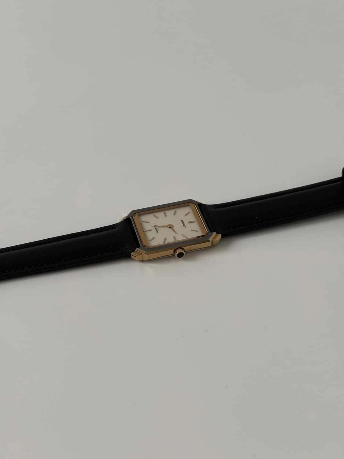 세이코 1980년대 Exceline 펄 다이얼 골드 탱크 쿼츠 여성 상품이미지5