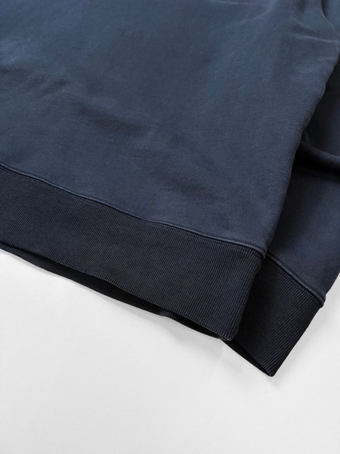 메종키츠네 라인 핸드라이팅 오버 맨투맨 PN5179 상품이미지5