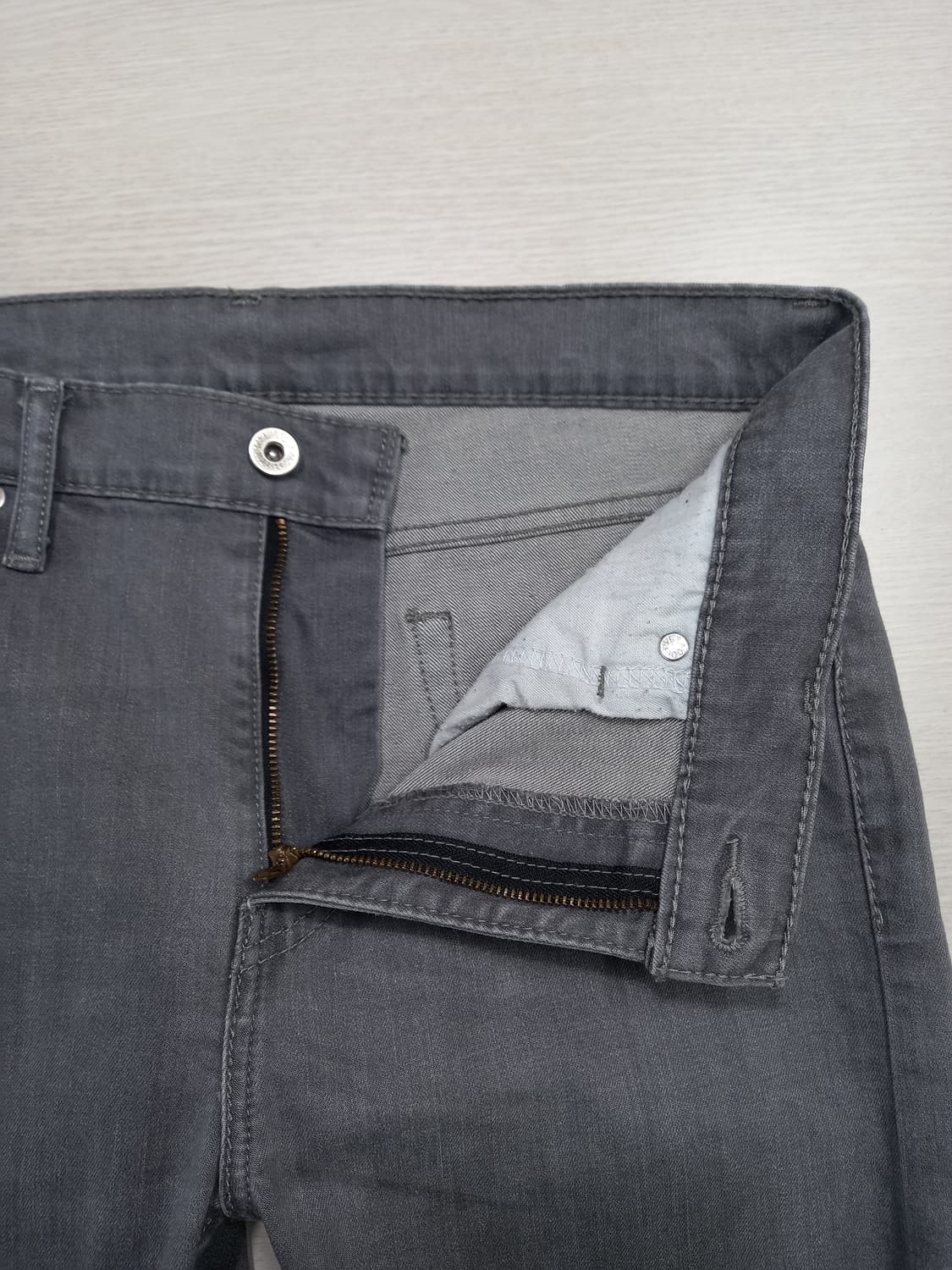 31 리바이스511 워싱 스판 슬림일자진 그레이 31-493 상품이미지6