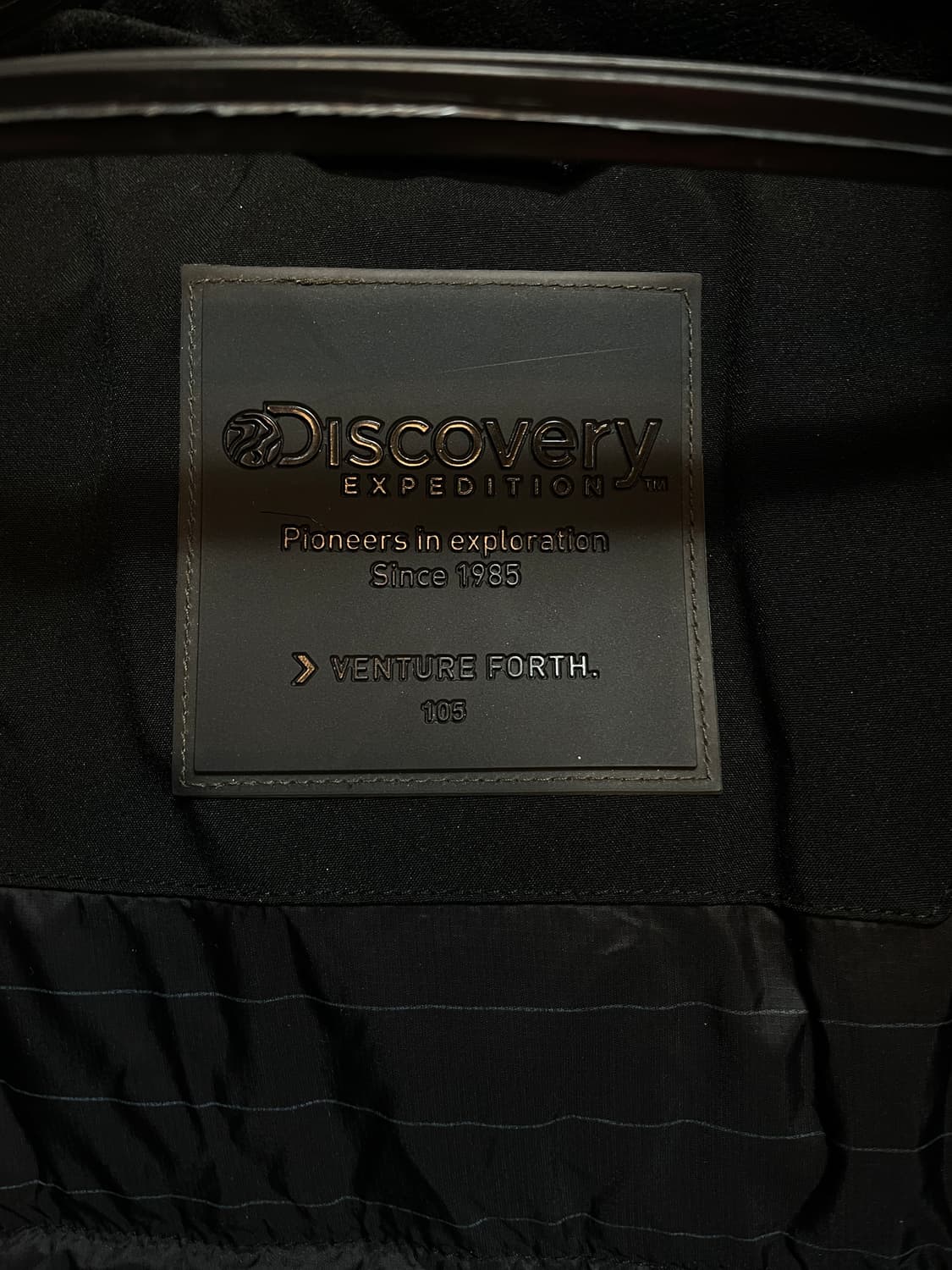 디스커버리 너구리털 덕다운 롱패딩 상품이미지7