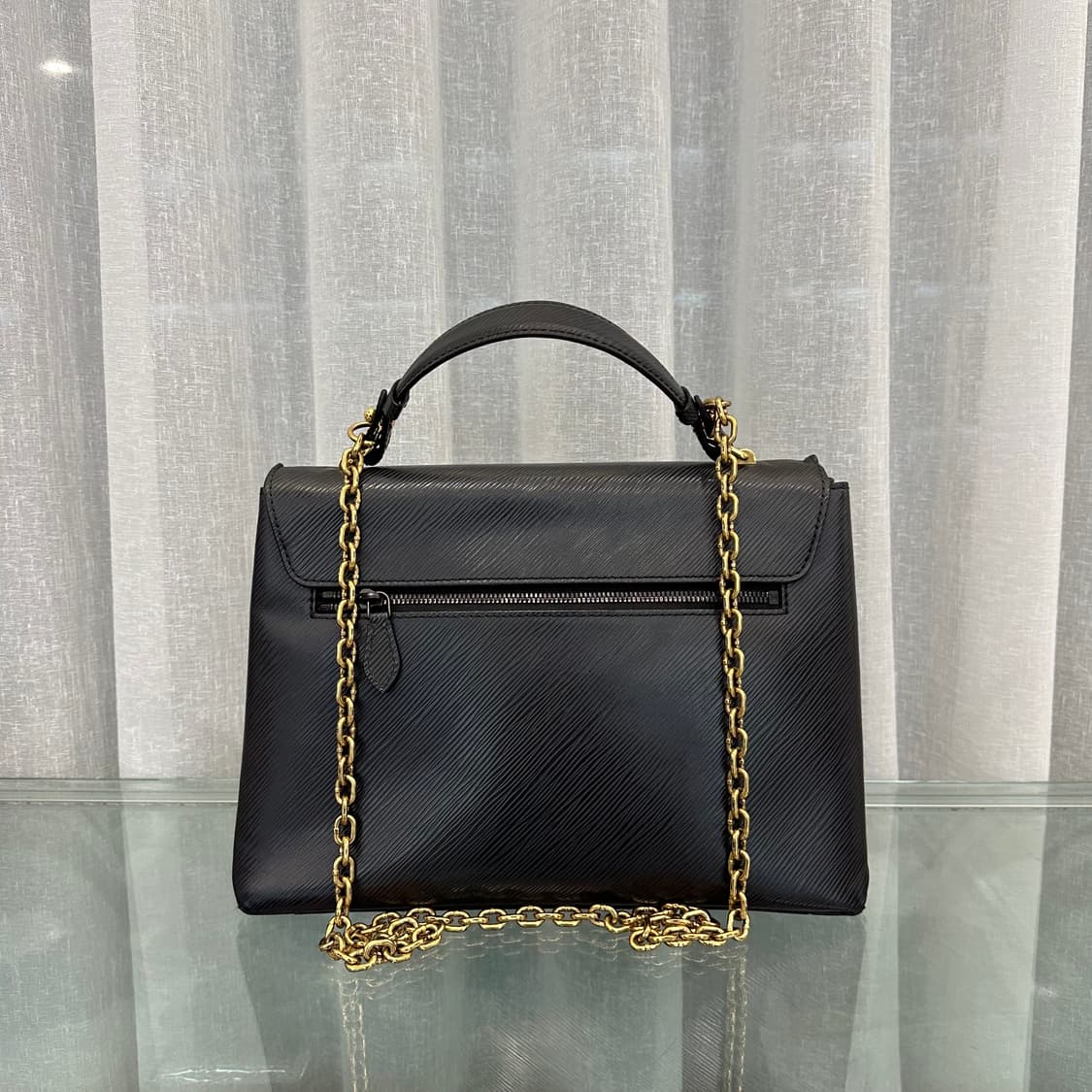 루이비통 트위스트 금장 탑핸들 크로스 숄더백 상품이미지2