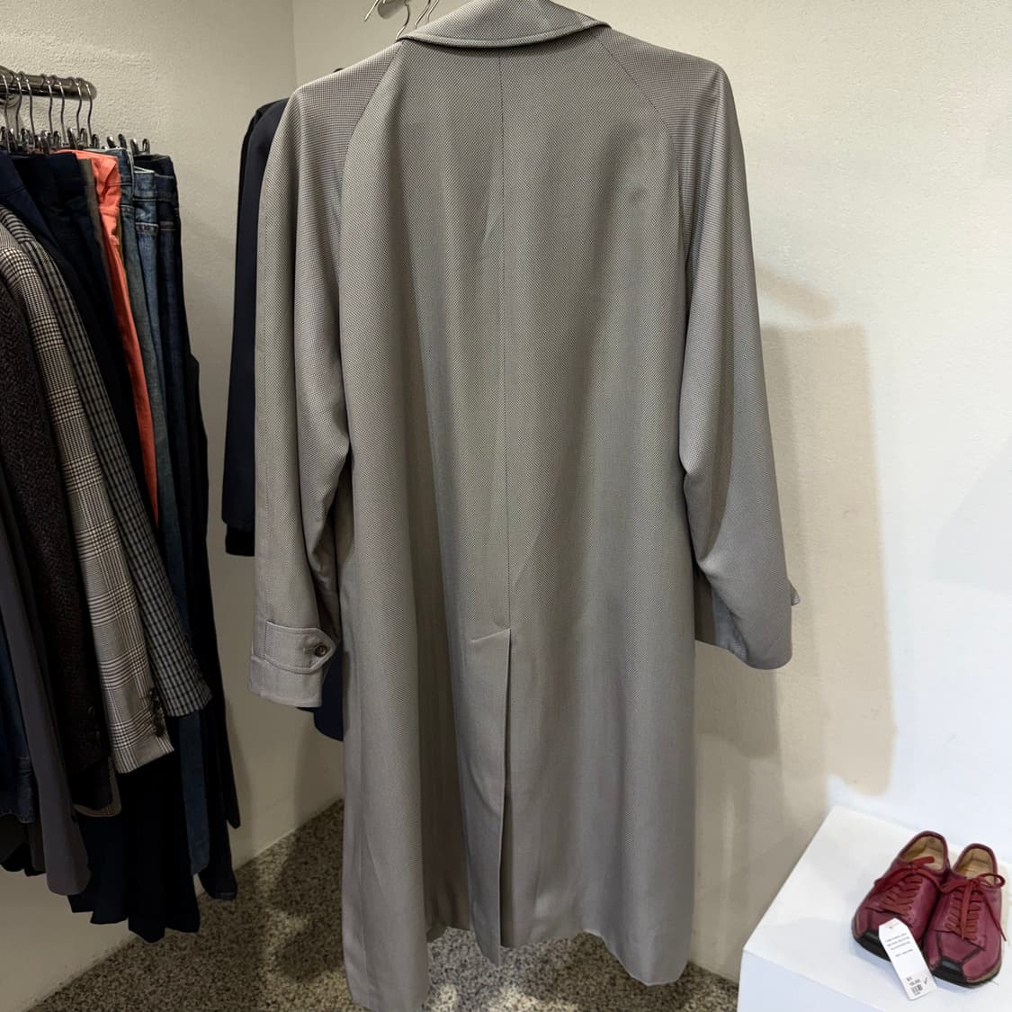 버버리 클래식핏 트렌치 코트 상품이미지5