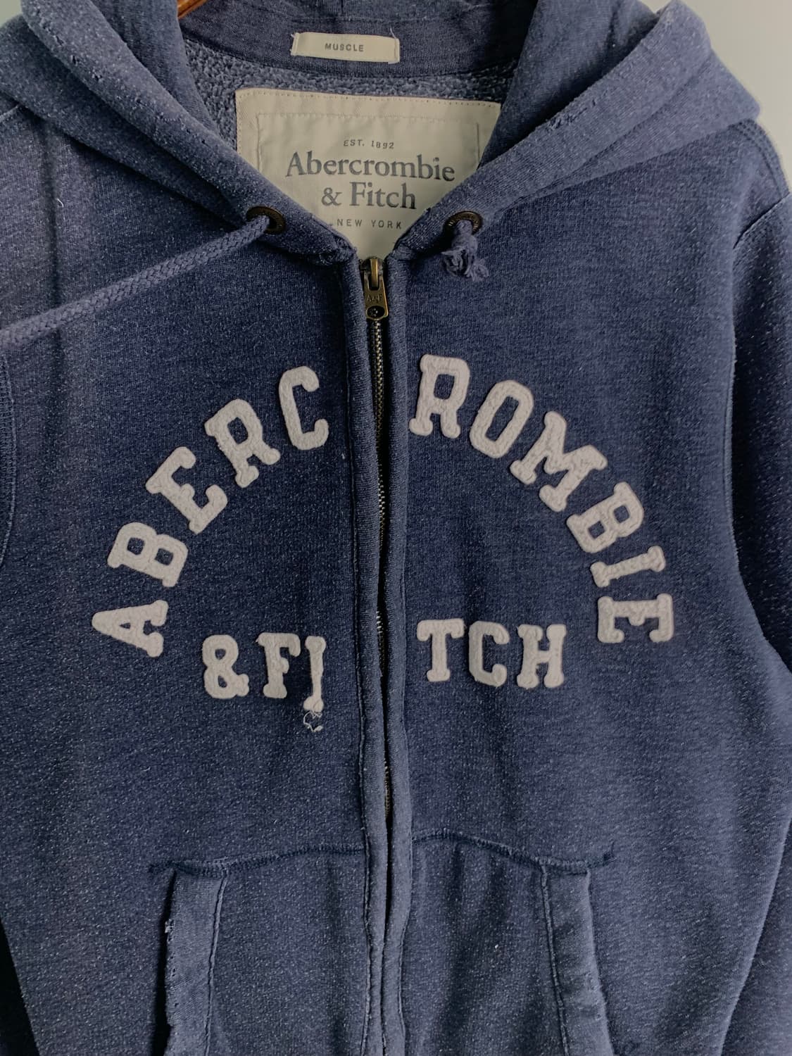 아베크롬비 y2k 와투케 네이비 헤비코튼 후드집업 상품이미지4