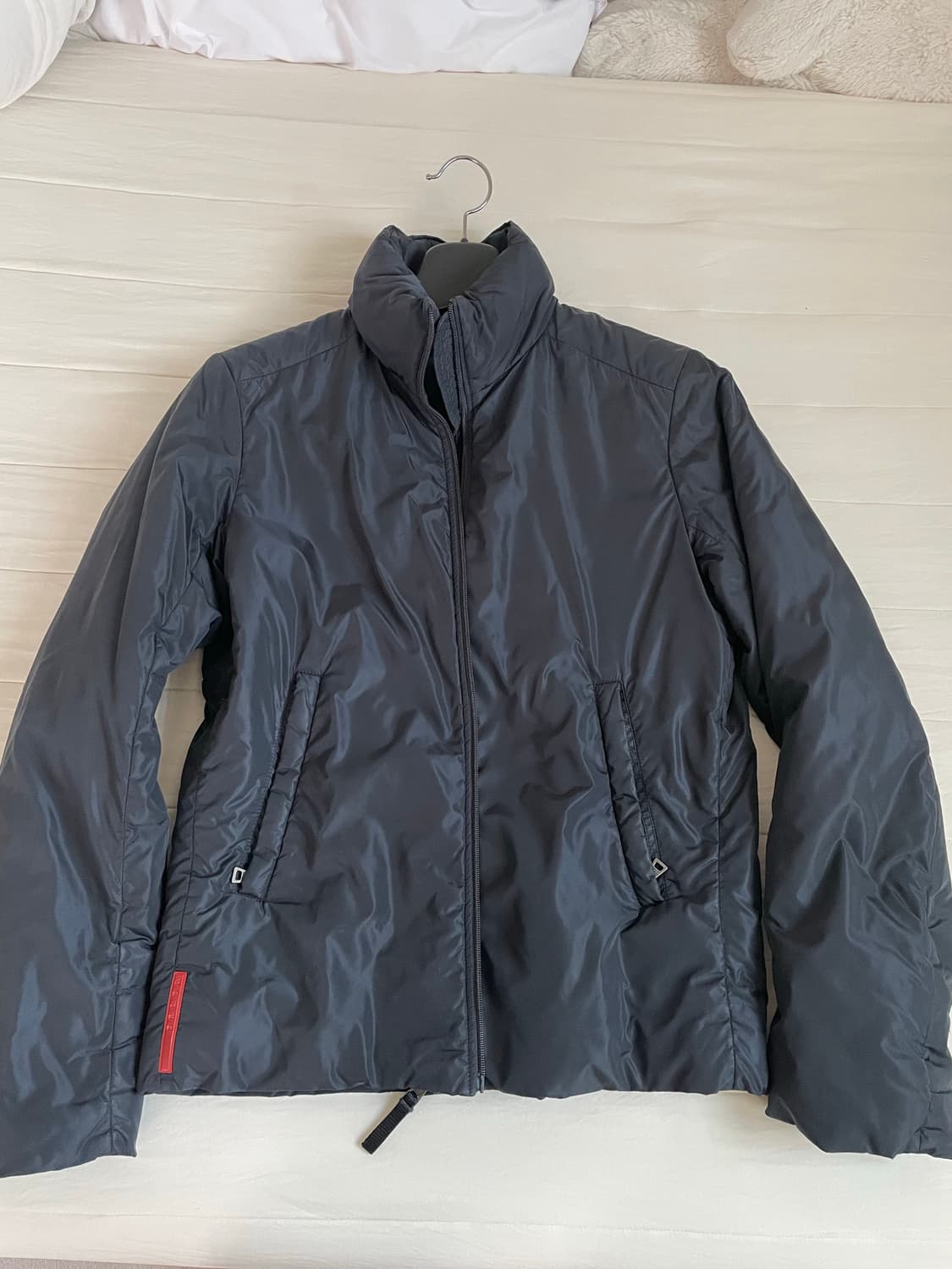 프라다스포츠 나일론 경량 패딩 46 상품이미지1