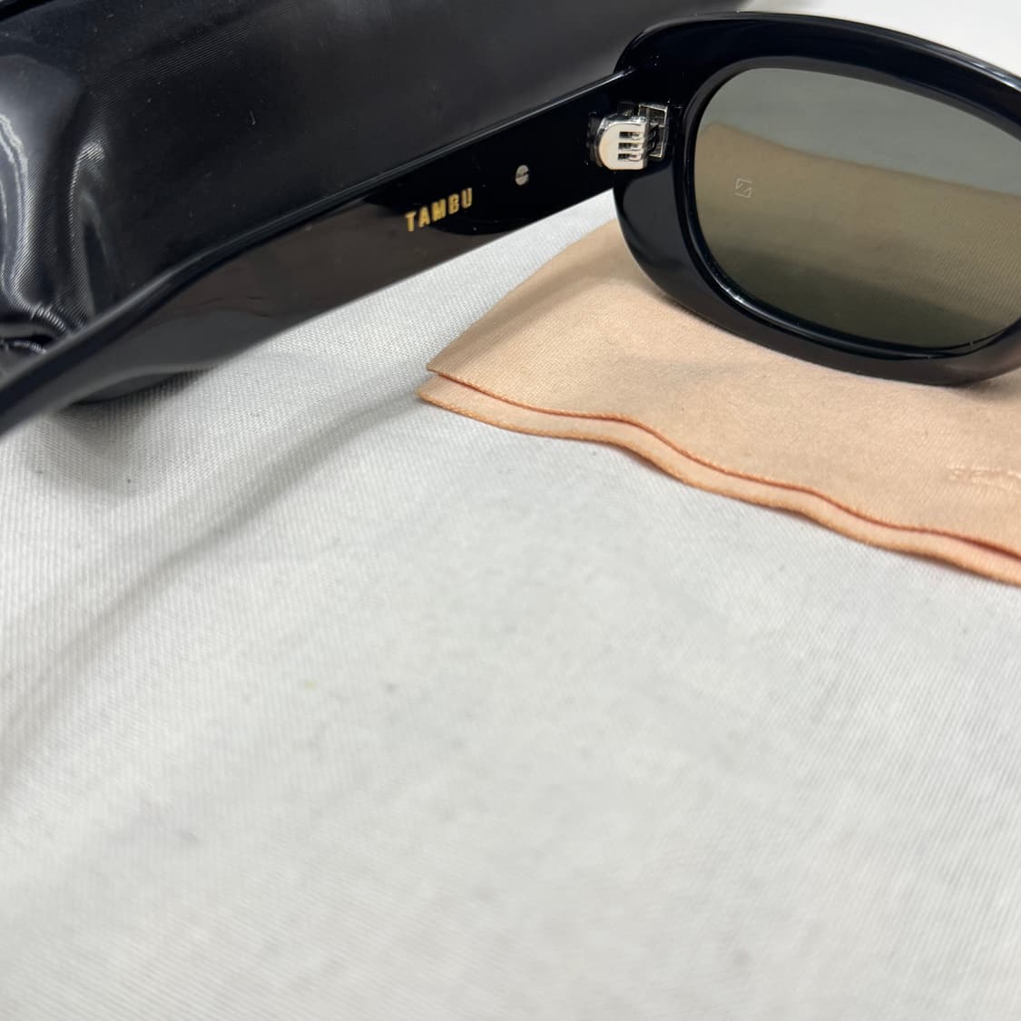 젠틀몬스터 탐부 01 상품이미지5