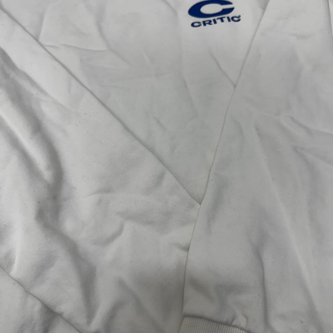 CRITIC 크리틱 로고 맨투맨 M 상품이미지3