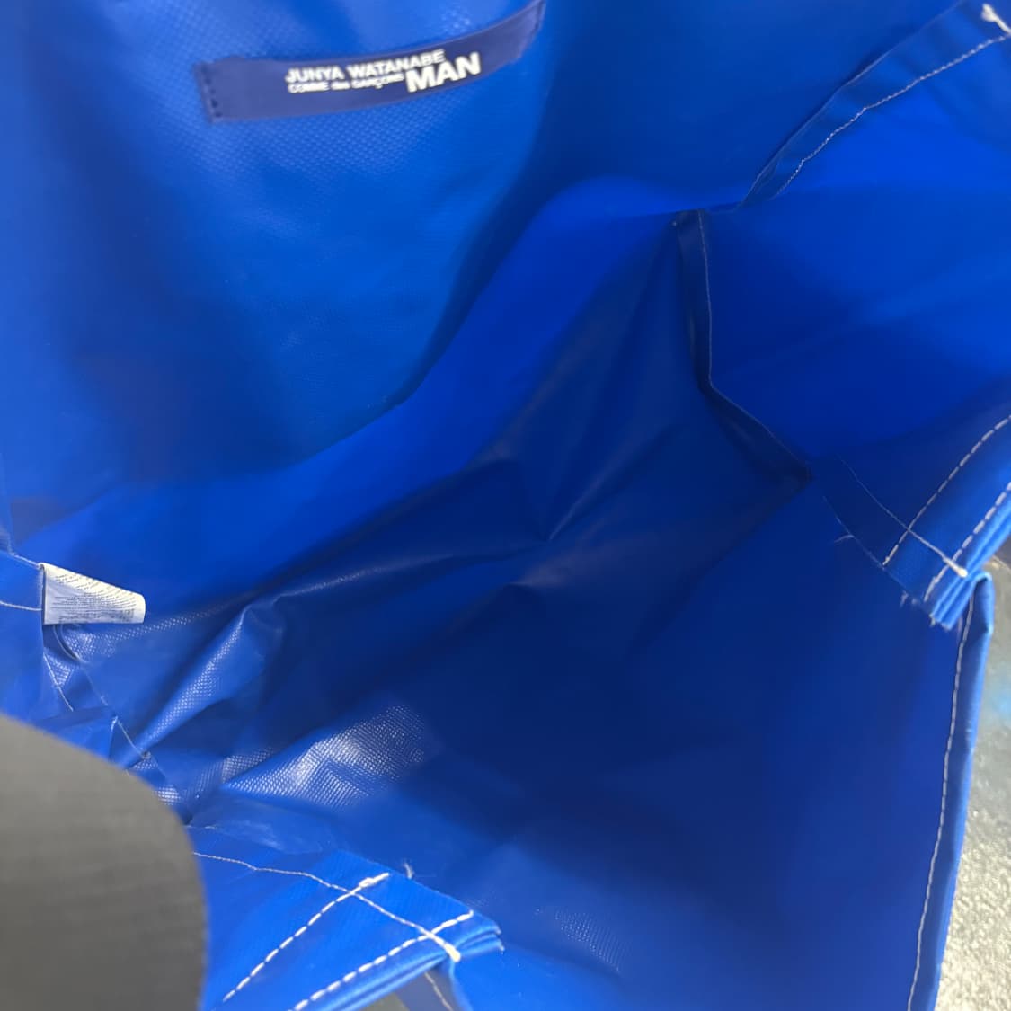 준야 와타나베 pvc크로스백 상품이미지2