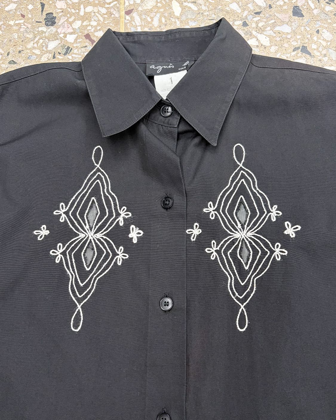 아네스베 자수 디테일 셔츠 상품이미지5