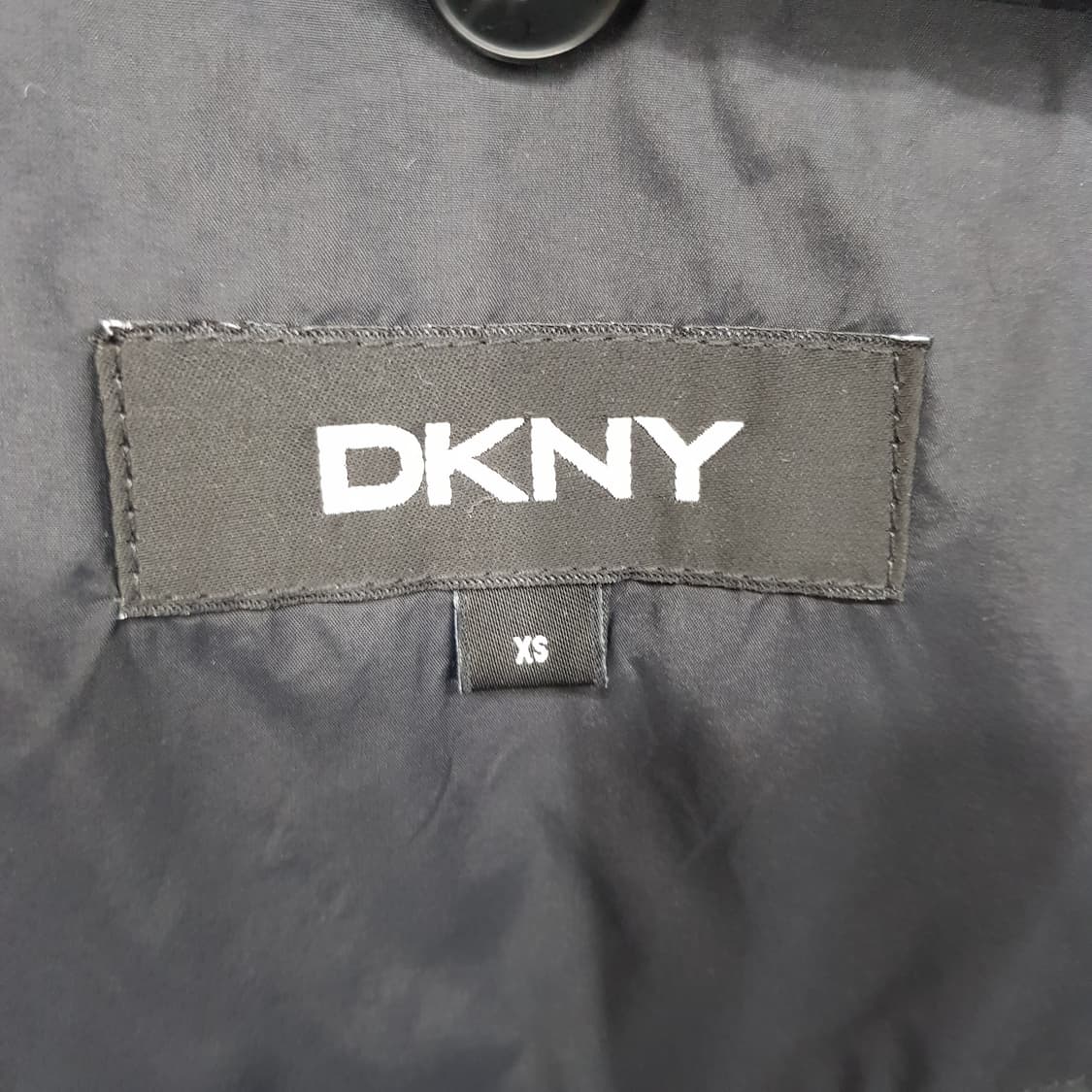 DKNY 2020 숏다운 패딩 후드 점퍼 XS사이즈 상품이미지6