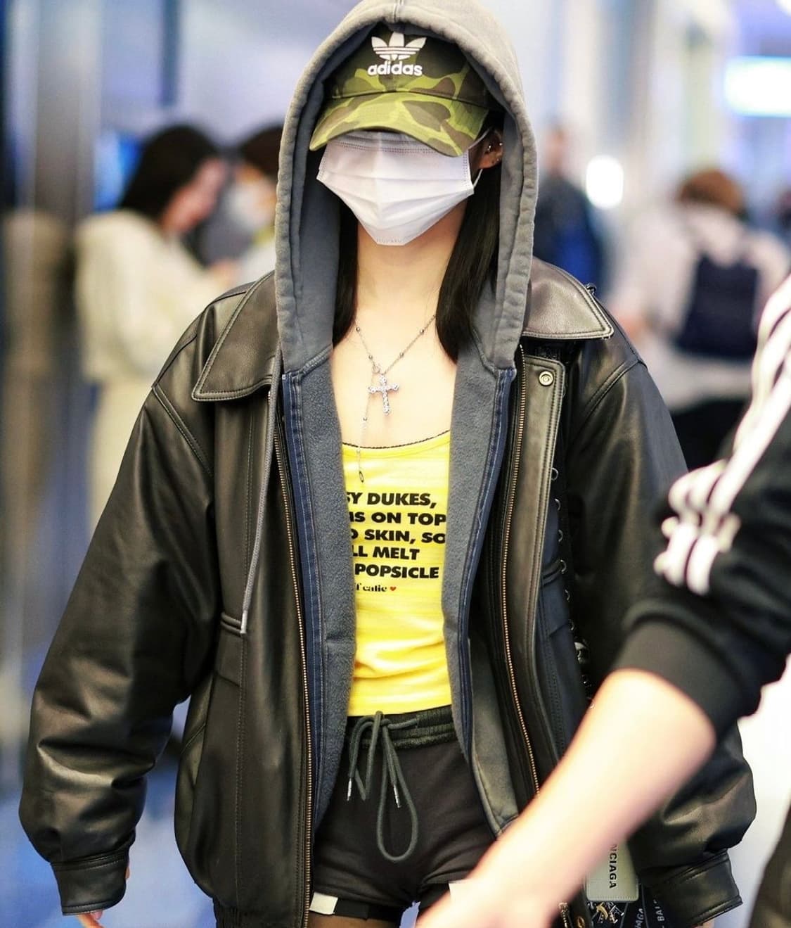 SUN-KISSED SLEEVELESS YELLOW 상품이미지1