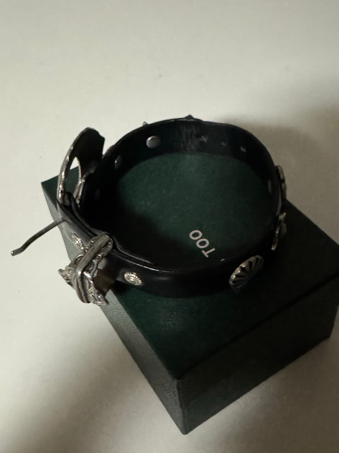 TOGA 레더 뱅글 브레슬릿 상품이미지3