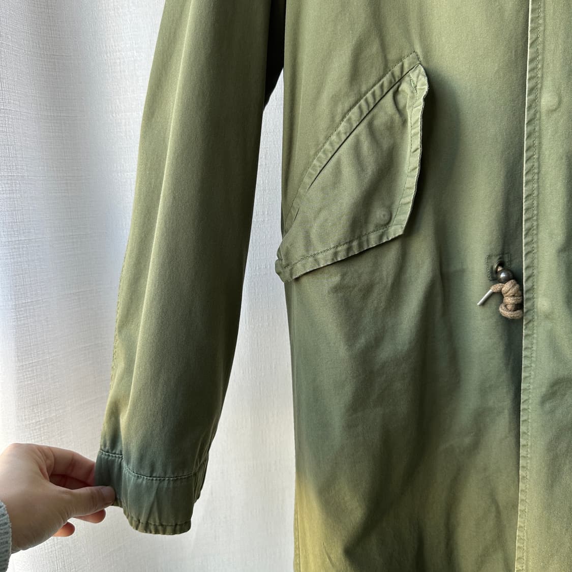 미스터앤미세스 이태리 라쿤 퍼 야상 카키 레드 상품이미지3