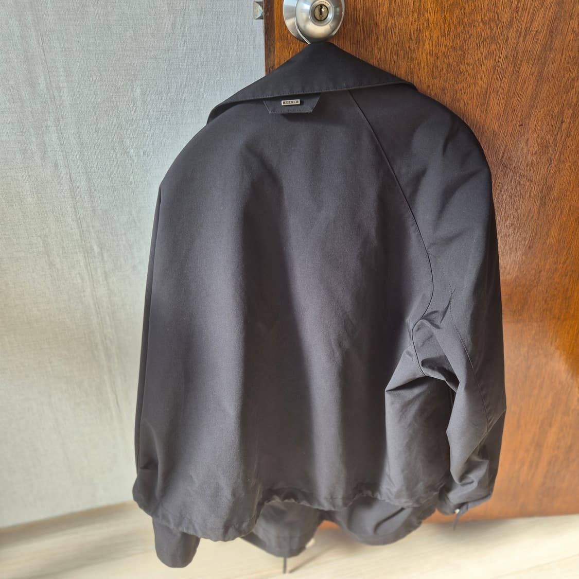 솔리드옴므 쉘파카 자켓 48 사이즈 우영미 송지오옴므 타임 시스템옴므  상품이미지2