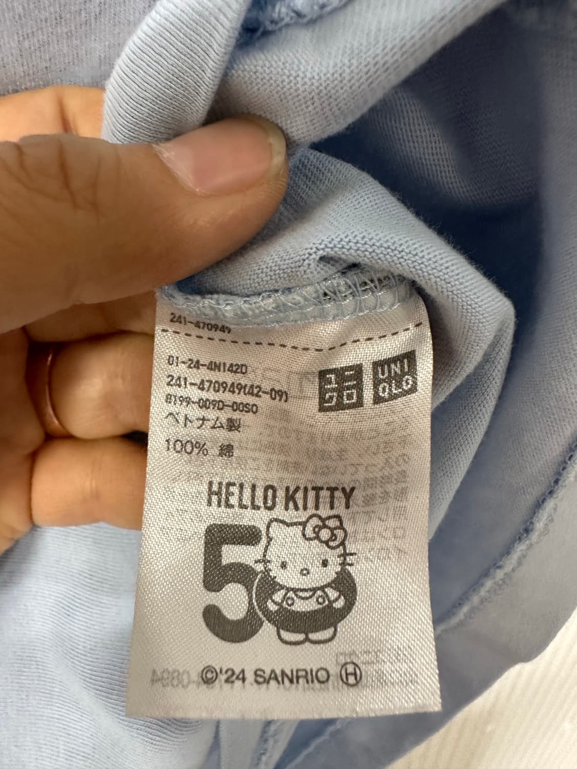 유니클로 UT UNIQLO 산리오 헬로키티 50주년 시나모롤 반팔티 상품이미지6