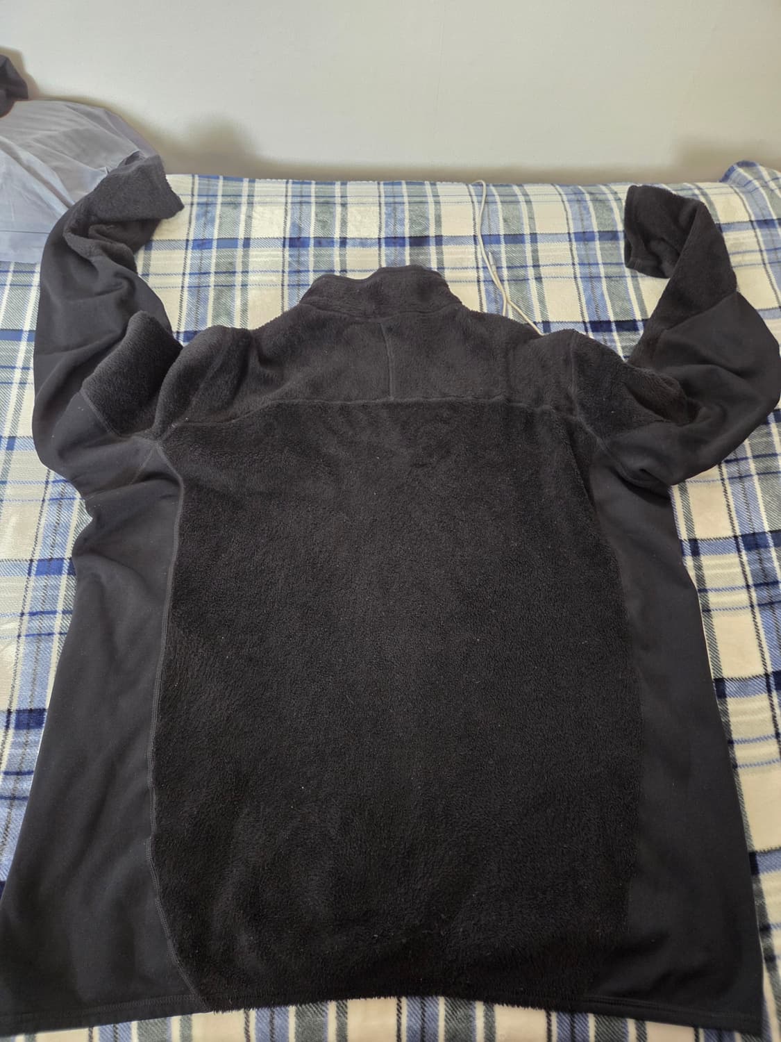 파타고니아 PATAGONIA 구형 R2 자켓 블랙컬러 XXL 사이즈 판매 상품이미지2