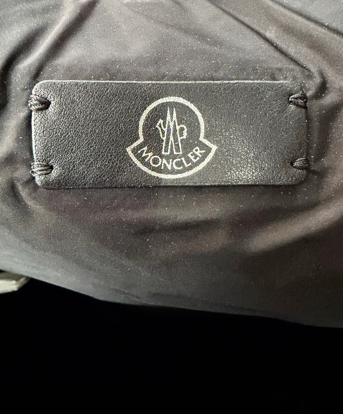 몽클레어 랩탑 패딩 클러치 케이스백 상품이미지8