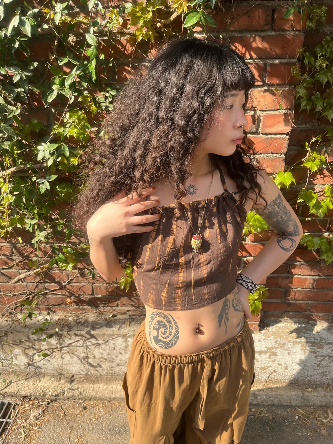 브라운 타이다이 홀터넥 탑 상품이미지4