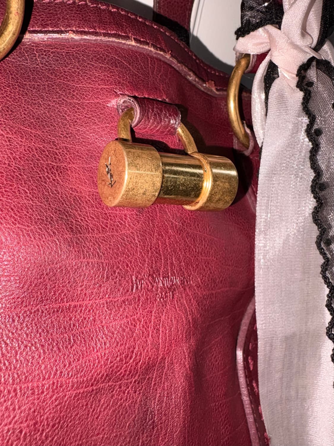 YSL Y logo boston bag 상품이미지3