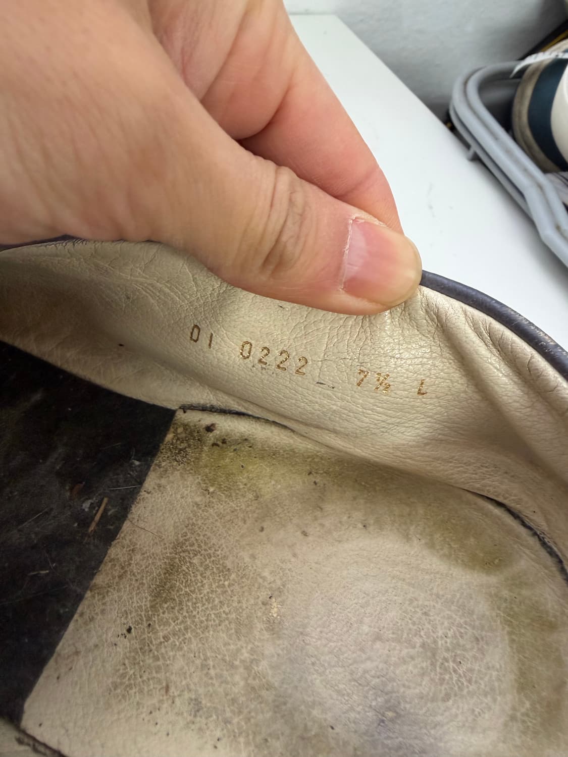 정품) 루이비통 LV로고 남성 로퍼 7.5(265) 상품이미지9