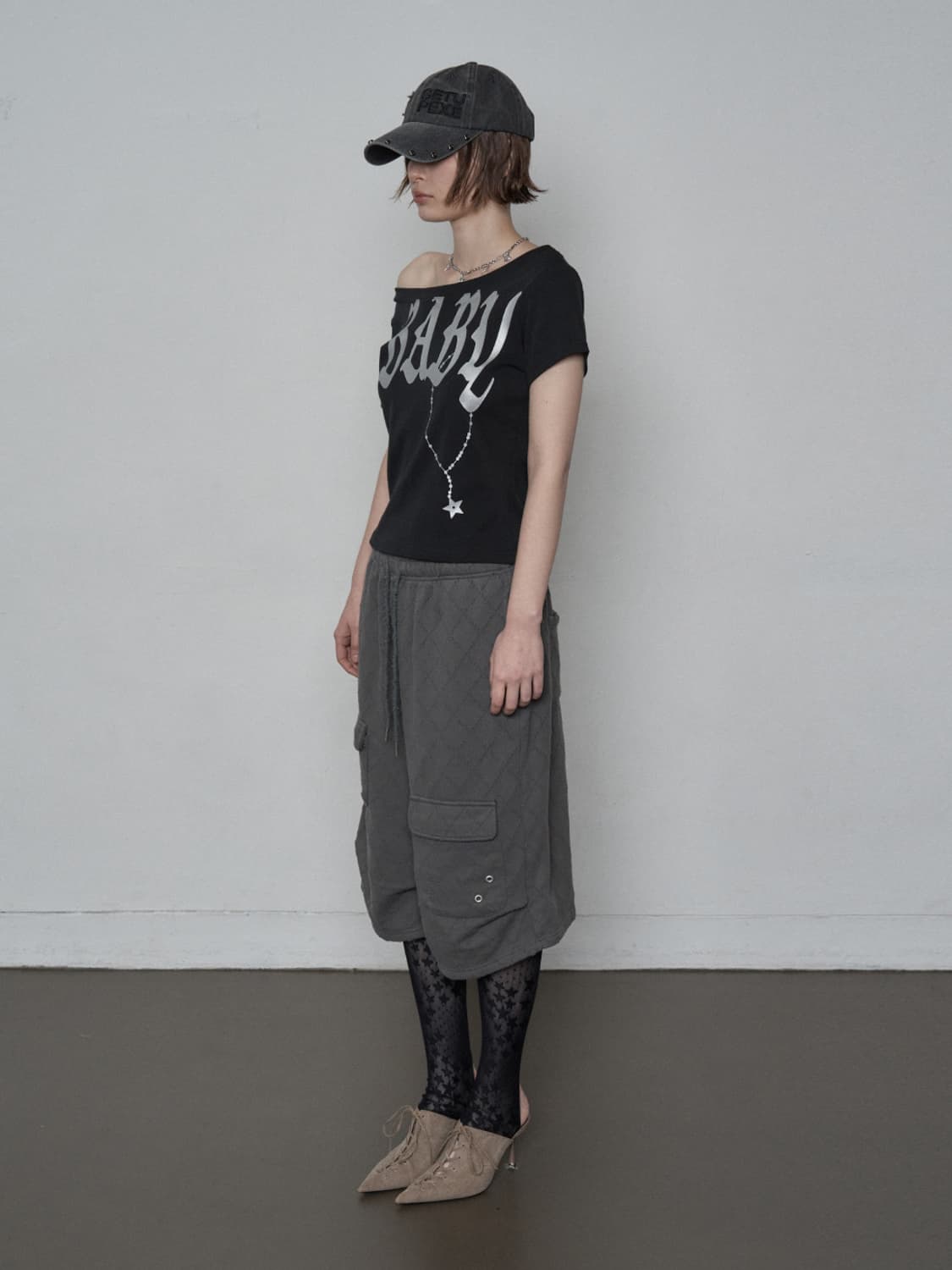 섹업이엑스이 BABY WIDE NECK TOP / BLACK 상품이미지2