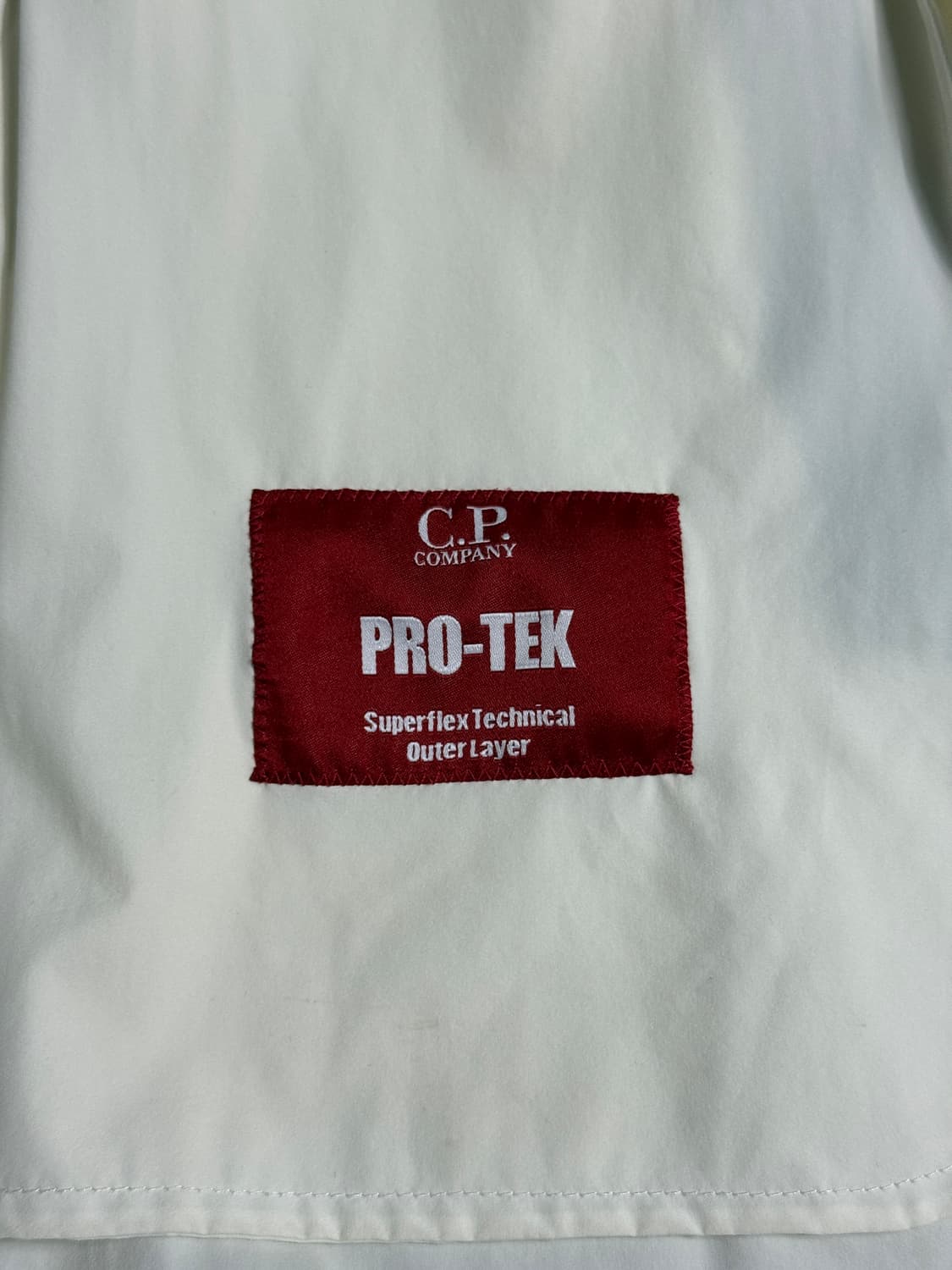 C.P. Company Pro-Tek Medium Jacket 상품이미지5