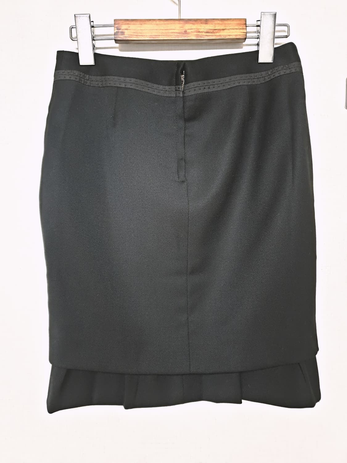 한섬 오즈세컨 밑단플리츠 모 미니스커트 블랙 상품이미지5