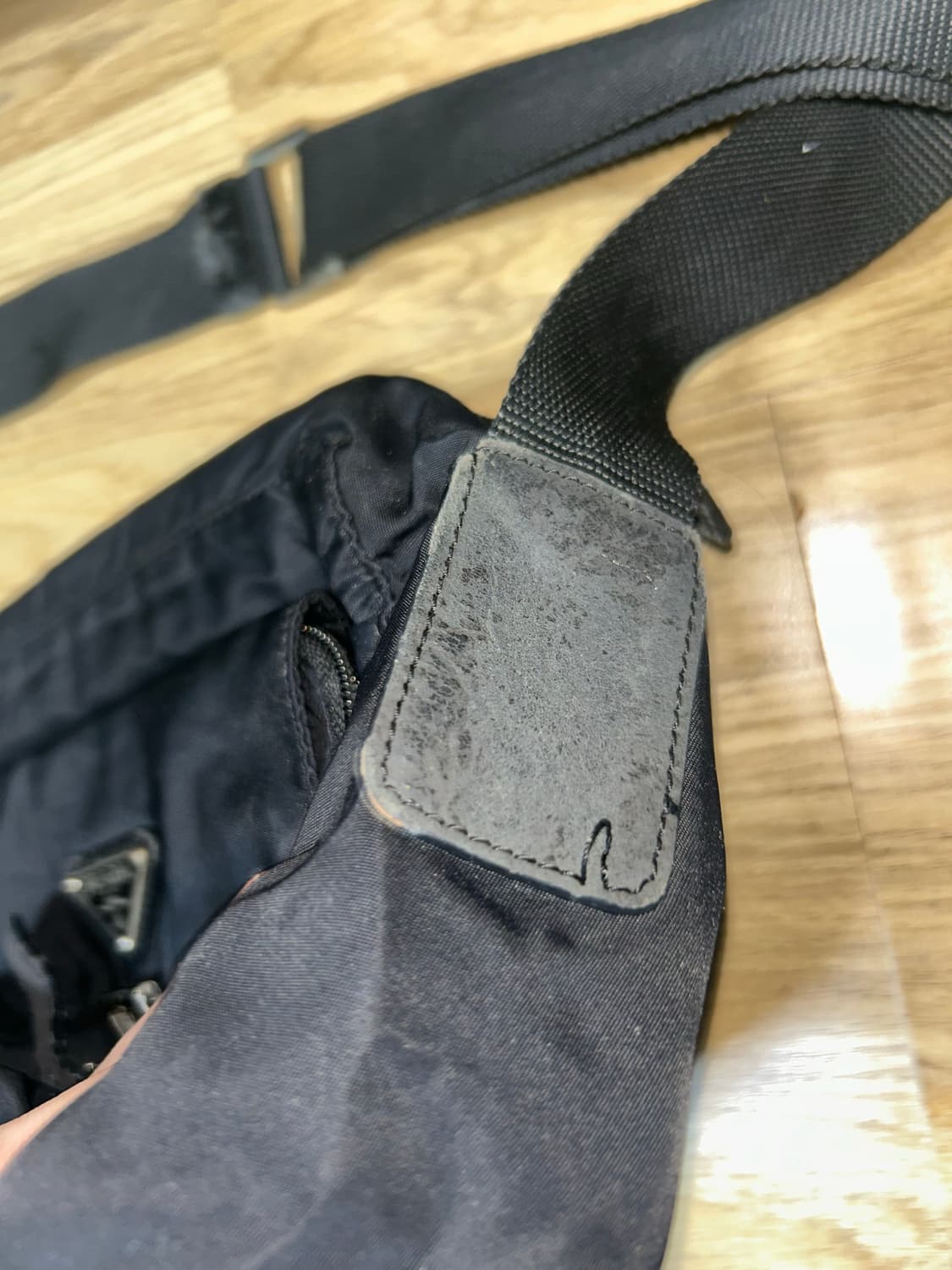 프라다 빈티지 나일론 메신저 백 상품이미지4