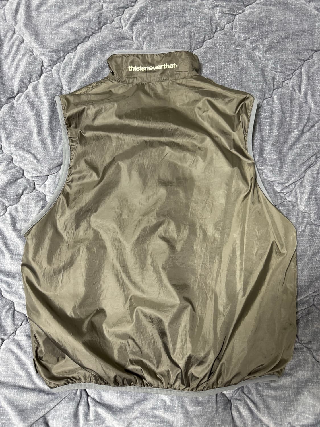디스이즈네버댓 리버시블 조끼 상품이미지2