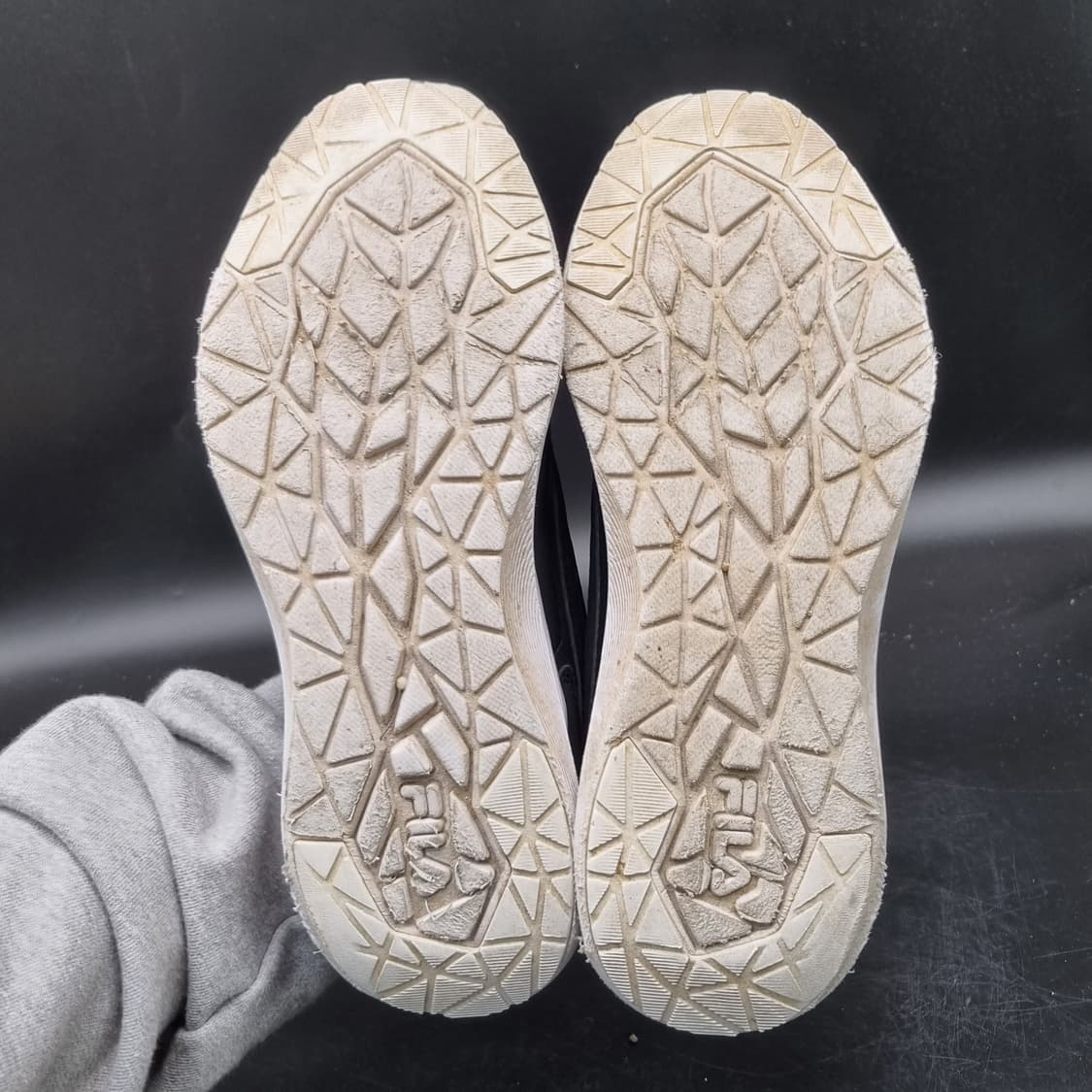 휠라 웨이블랙 남성 운동화260 상품이미지3