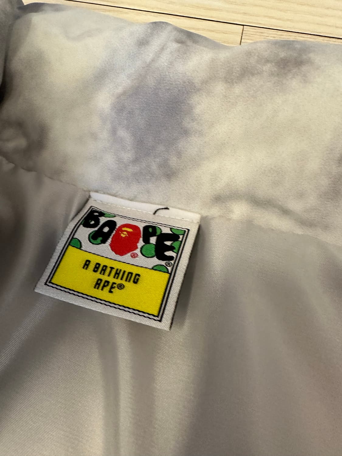 베이프 로고 패딩 상품이미지3