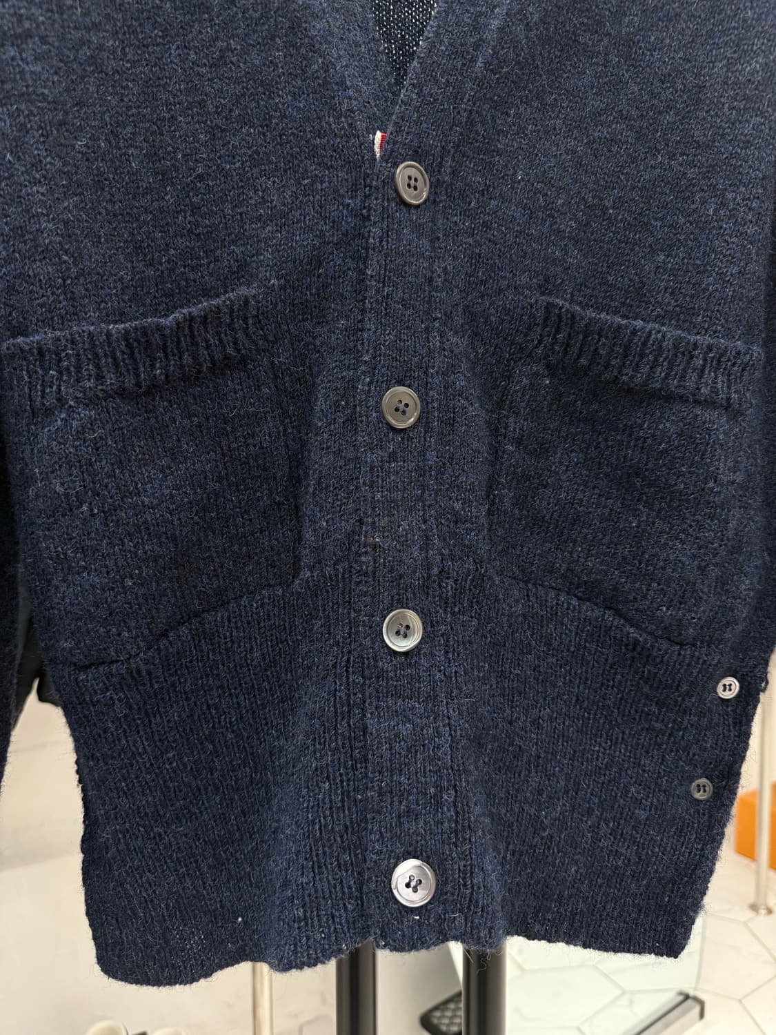 [2] 톰브라운 사선완장 셰틀랜드 가디건 상품이미지6