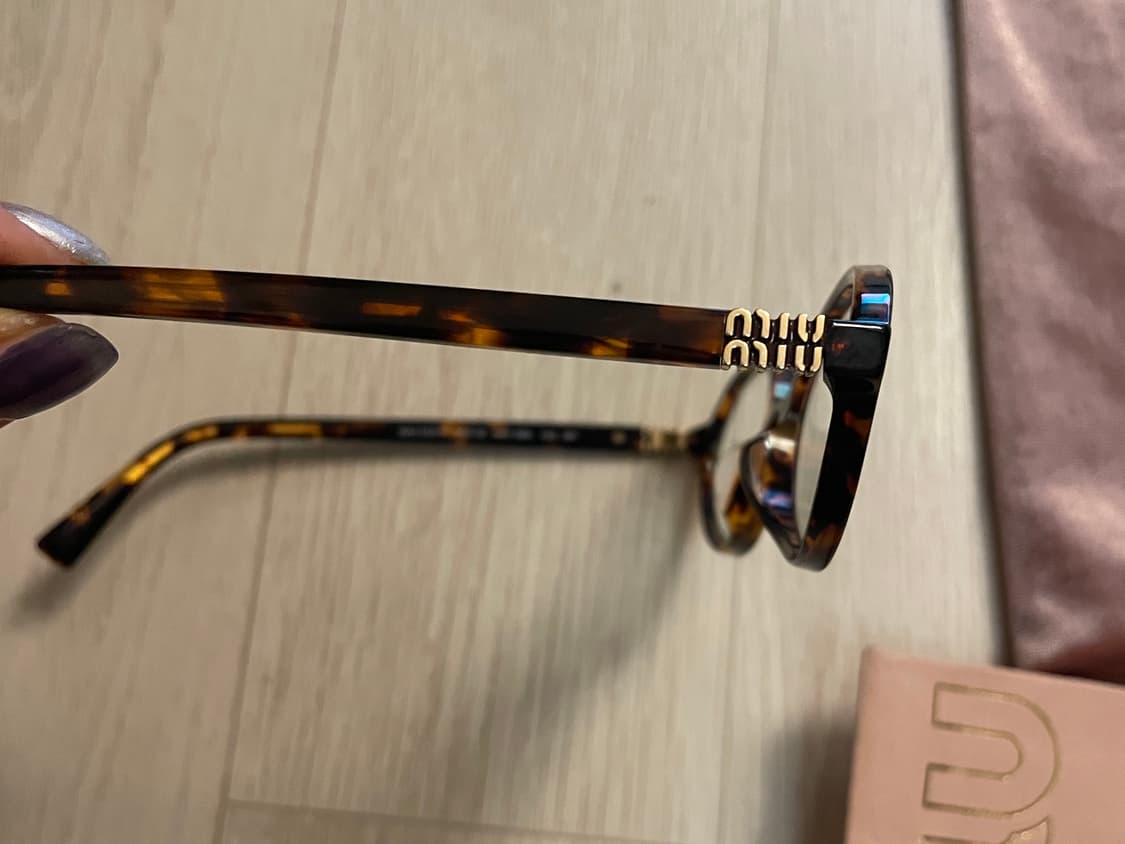 미우미우 리가드 상품이미지3