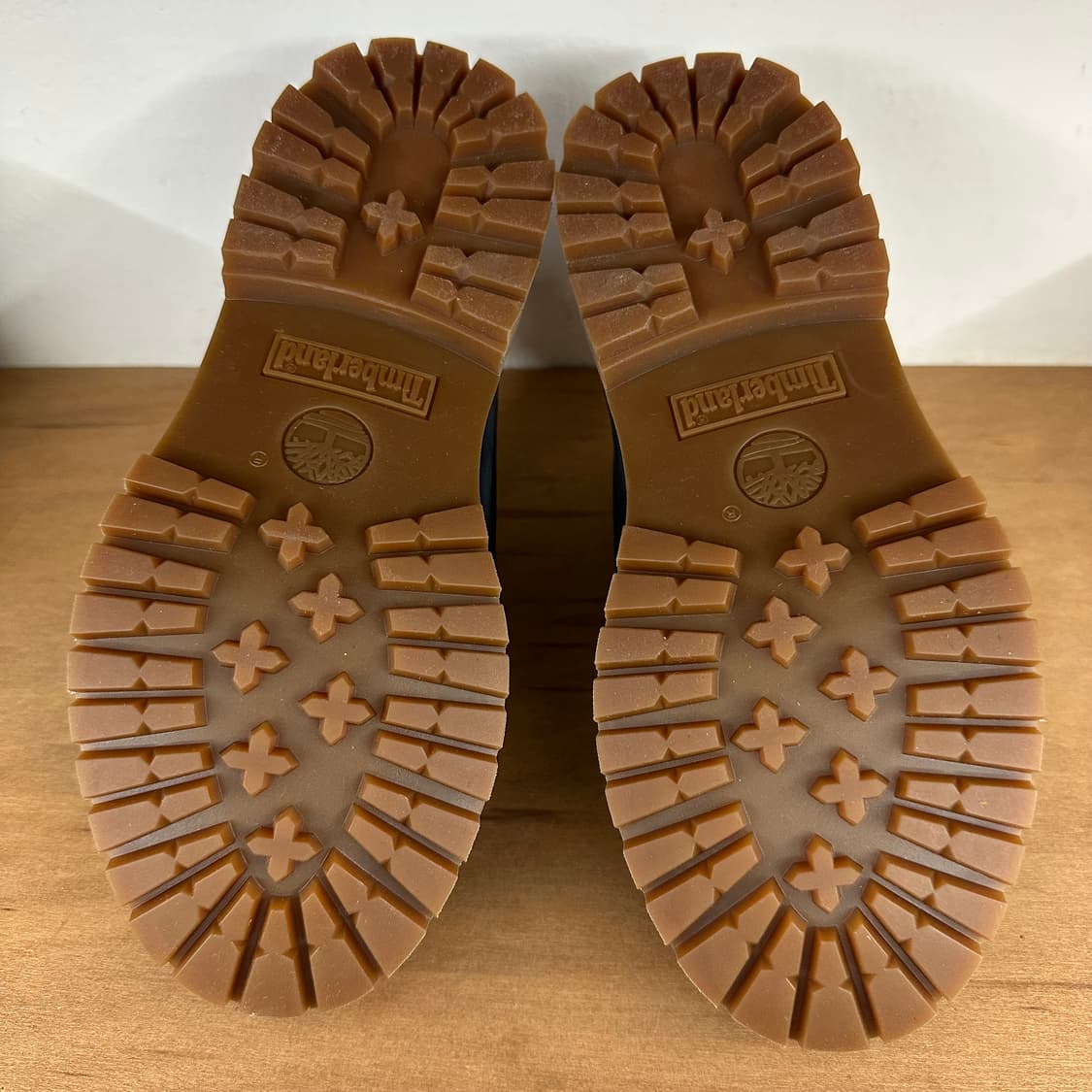 팀버랜드 4인치 처카 부츠 ‘네이비‘ 상품이미지7