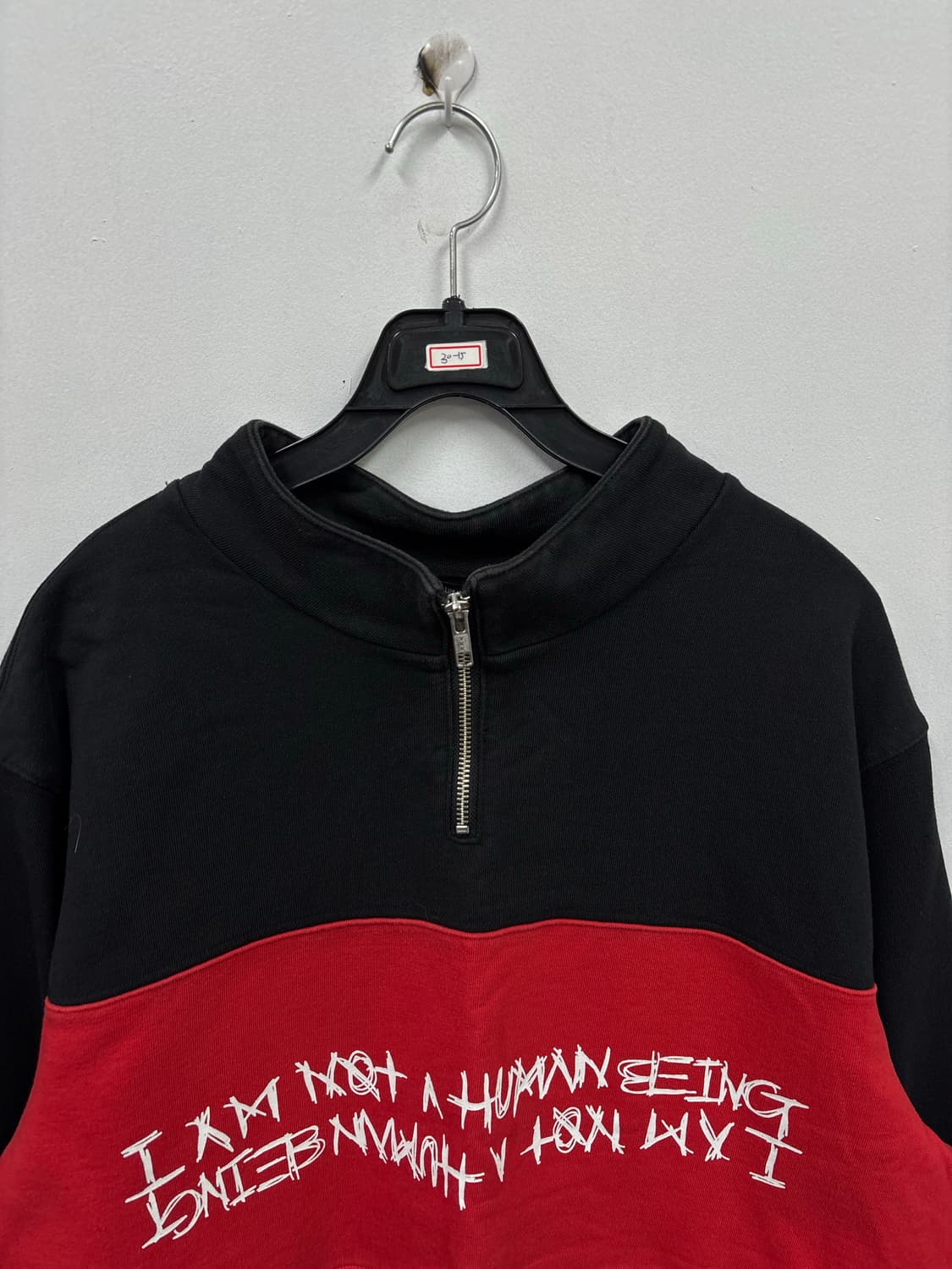 아임낫어휴먼바잉 반집업 맨투맨 상품이미지3