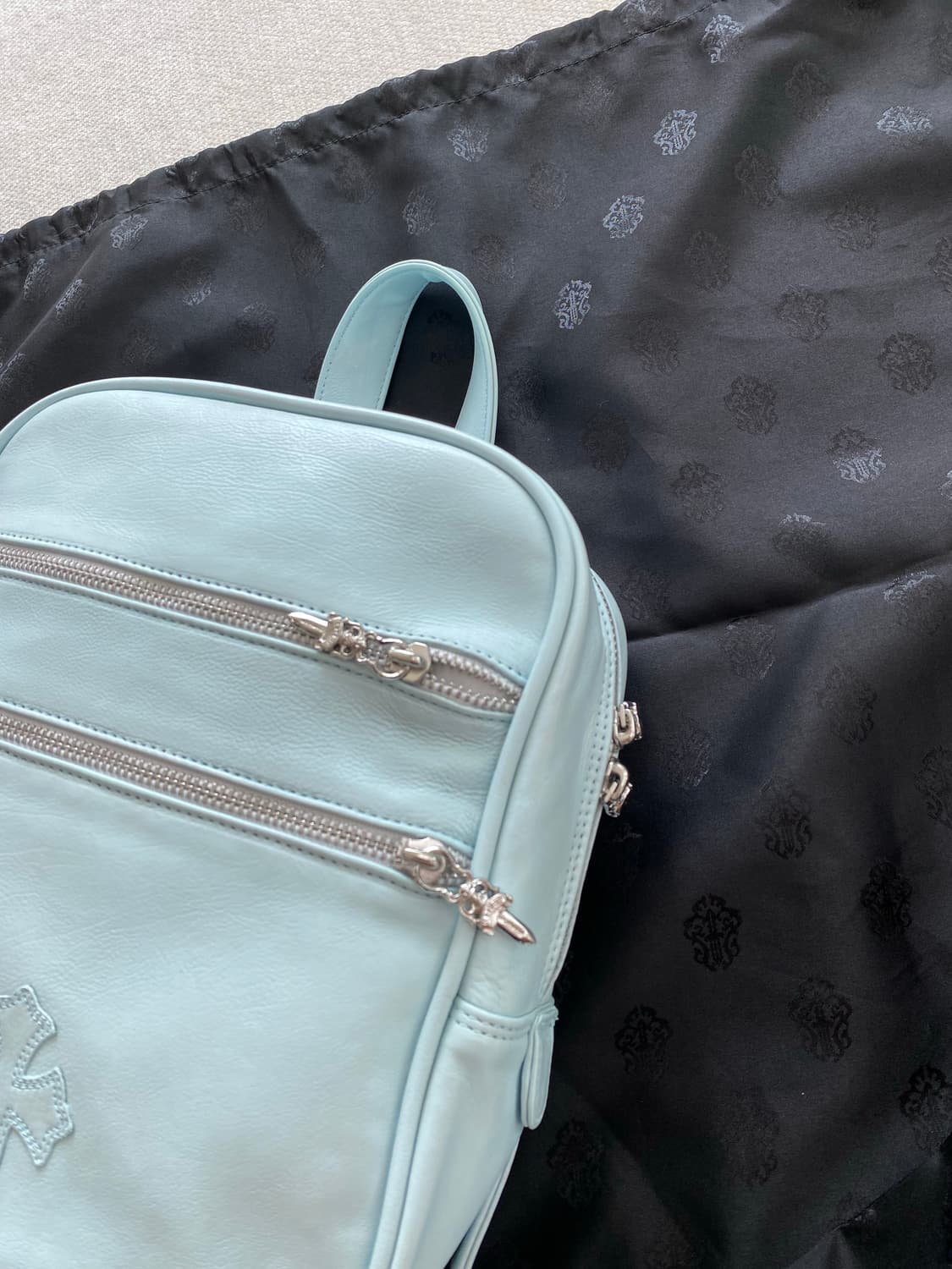 크롬하츠 taka 타카 익스클루시브 로듐 크로스패치 백팩 상품이미지10