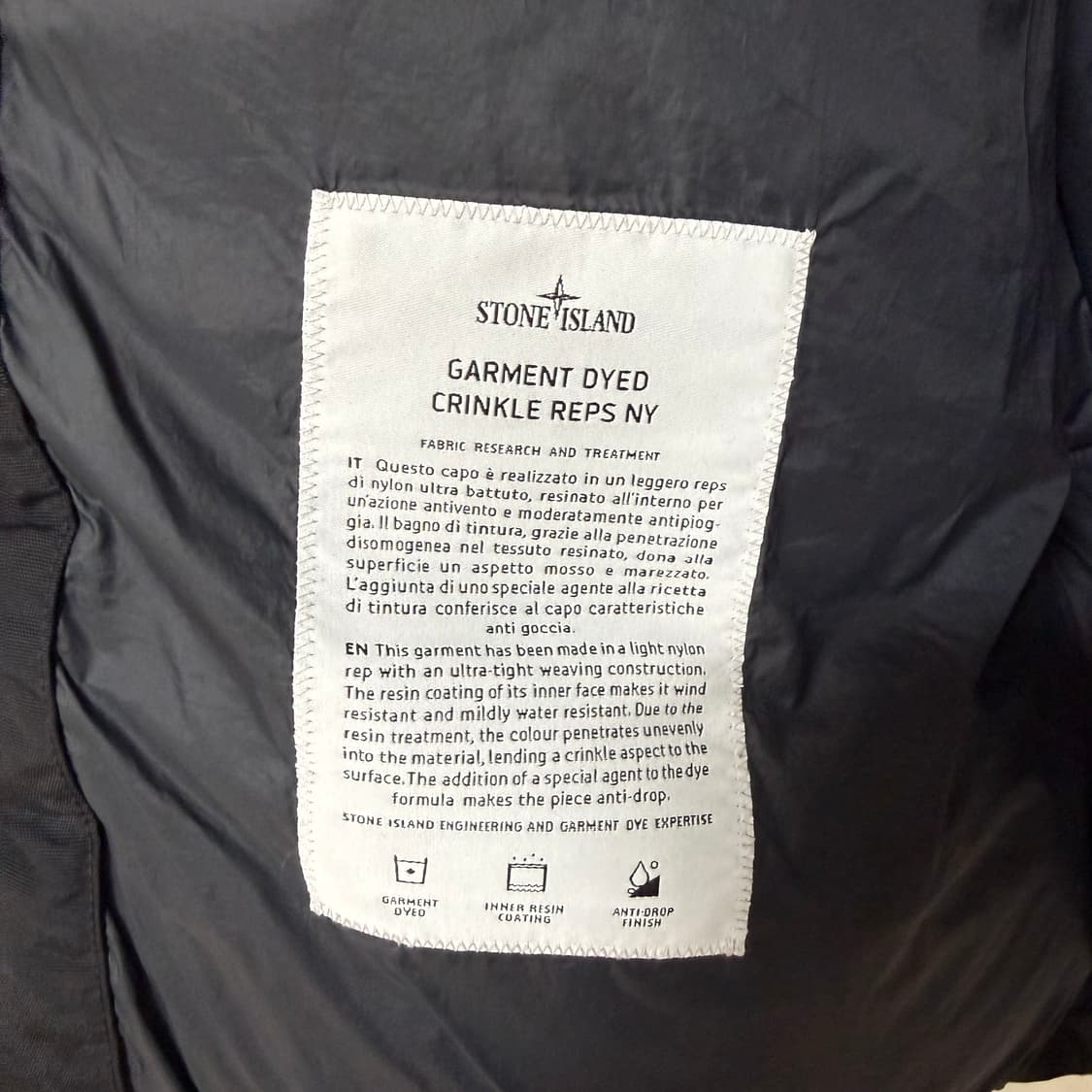 [L] 스톤아일랜드 크링클랩스 논후드 패딩 블랙 25fw 상품이미지6