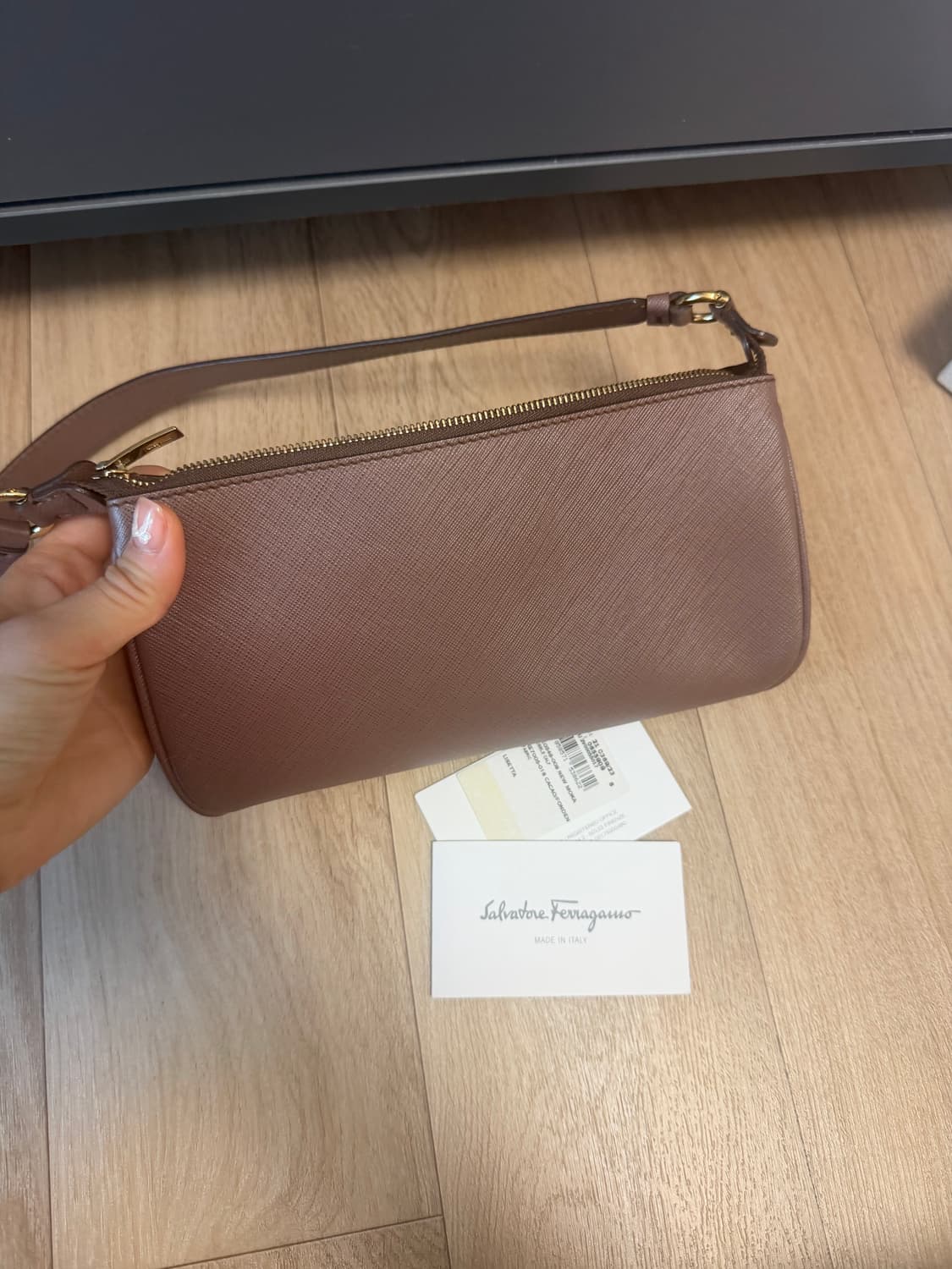 페레가모 숄더백 상품이미지2