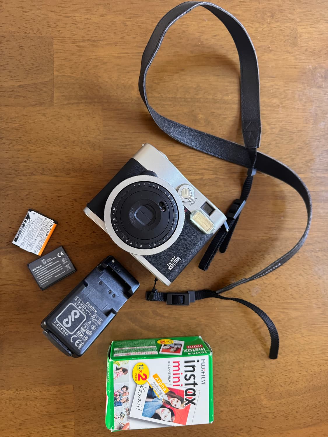 인스탁스 미니90 블랙 상품이미지1