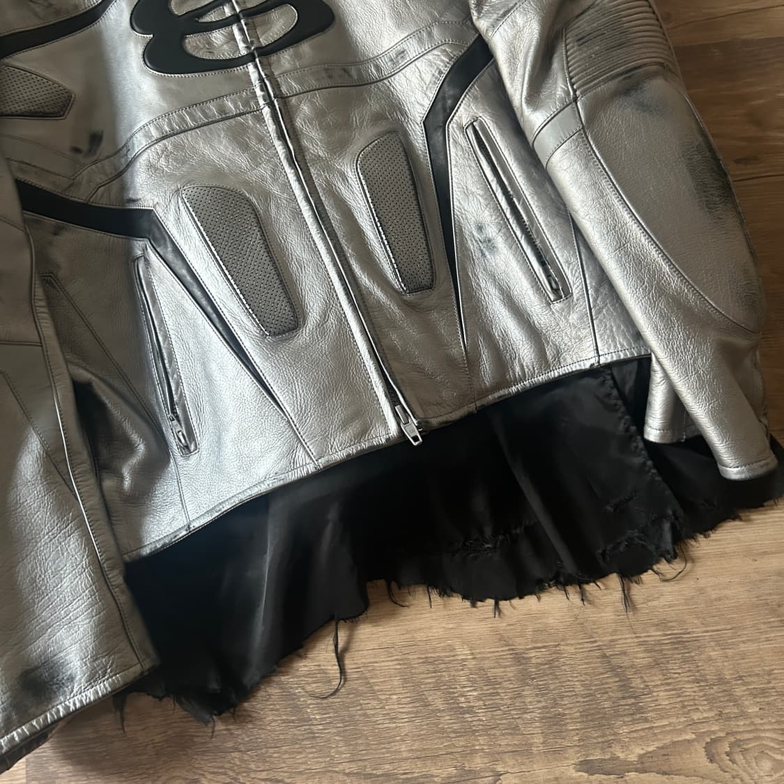 발렌시아가 유니티 아이콘 레이서 자켓 상품이미지8