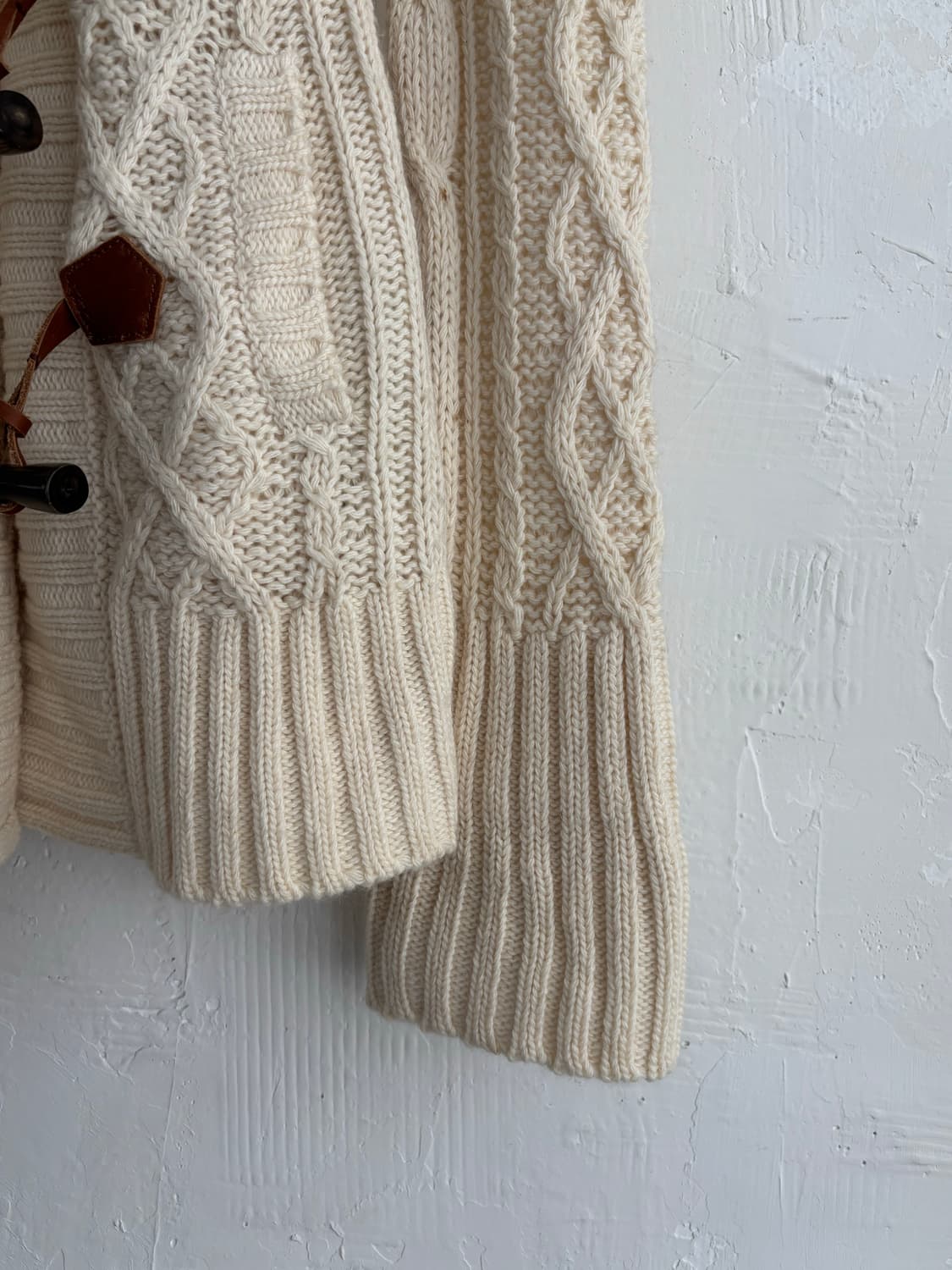 Burberry 버버리 퍼 트리밍 니트 더플 가디건 상품이미지7