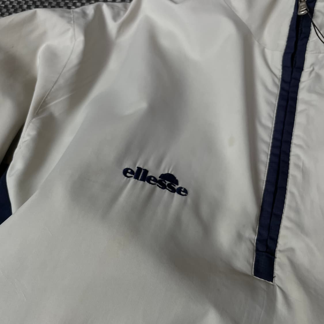 엘레쎄 베이지 반집업 나일론 바람막이 100 상품이미지7