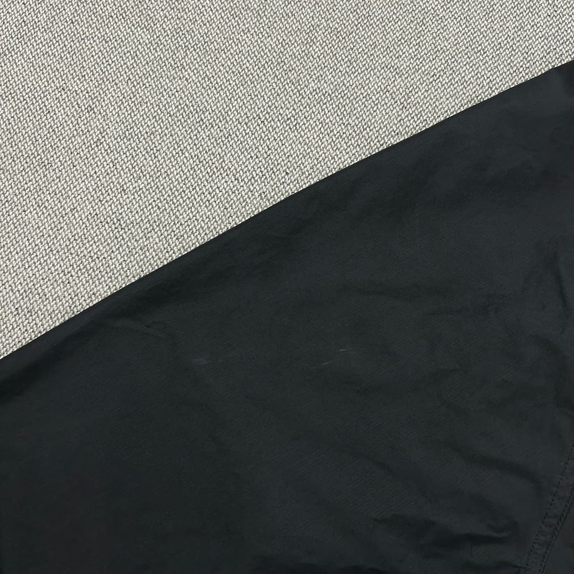 나이키 솔로스우시 블랙 바람막이(XL) 상품이미지7