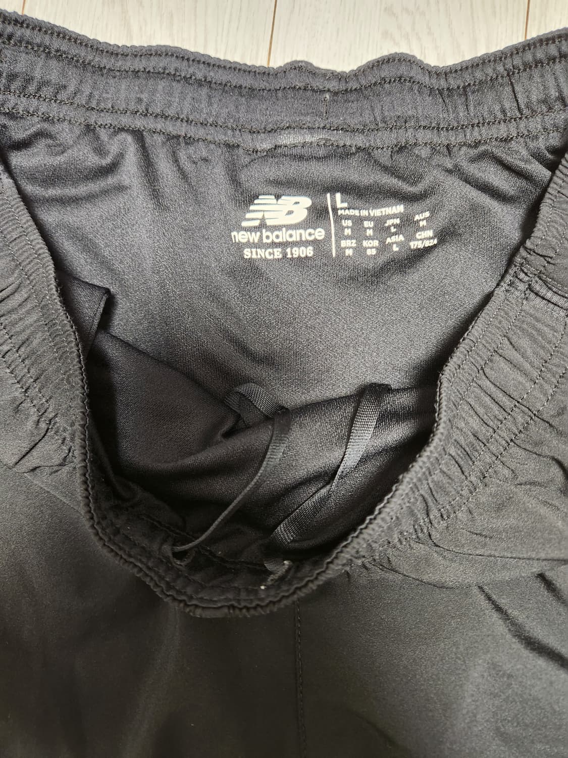 뉴발란스 러닝 반바지 KQF AMS93197 엑셀 7인치
NBNVB260 상품이미지2