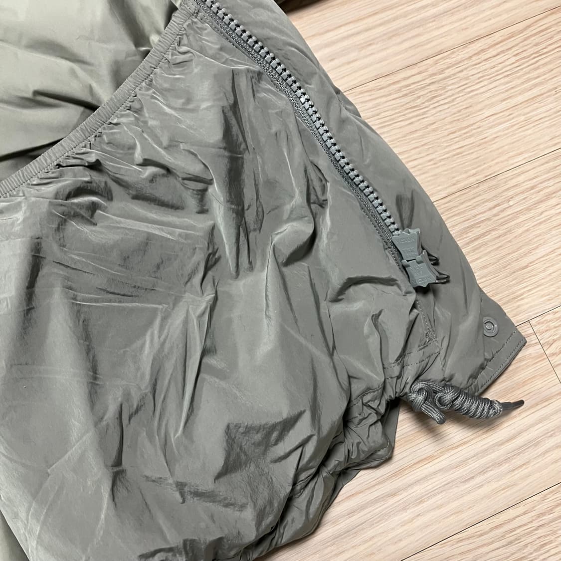 토마스모어 시티 숏다운 패딩 카키그레이 상품이미지6