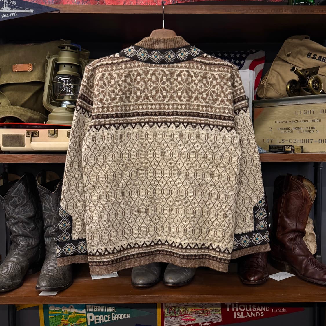 90s McGREGOR 맥그리거 네이티브 패턴 노르딕 버클 니트 상품이미지2