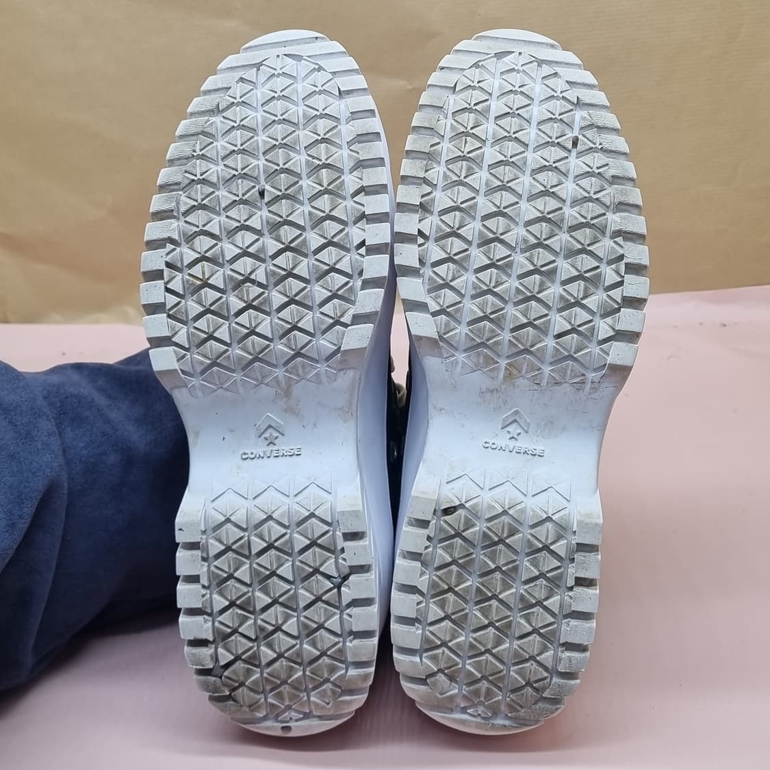 컨버스 척테일러 러기드 여성하이탑235 상품이미지3