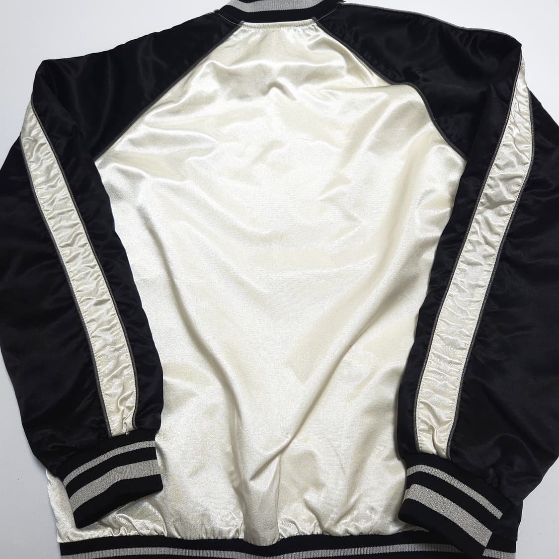 MLB 00s 시카고 화이트삭스 사틴 바시티 자켓 상품이미지5